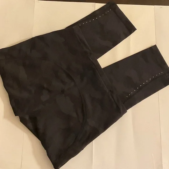 New with tags Lululemon Swift Speed HR Crop 21" leggings size 8 - Picture 13 of 16